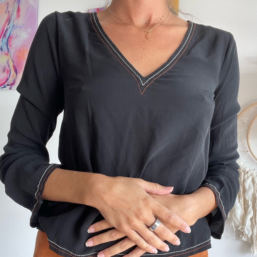 Black longsleeve shirt lightweight